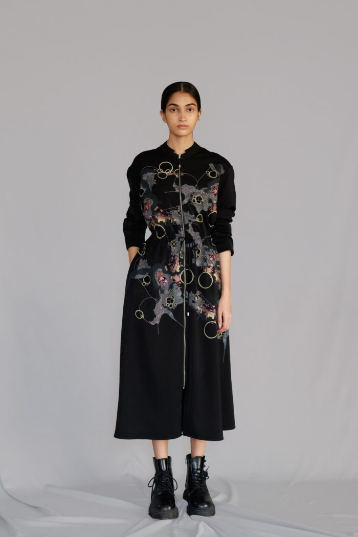 Black map long dress