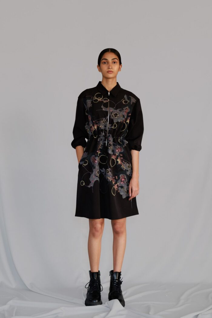 Black map short dress