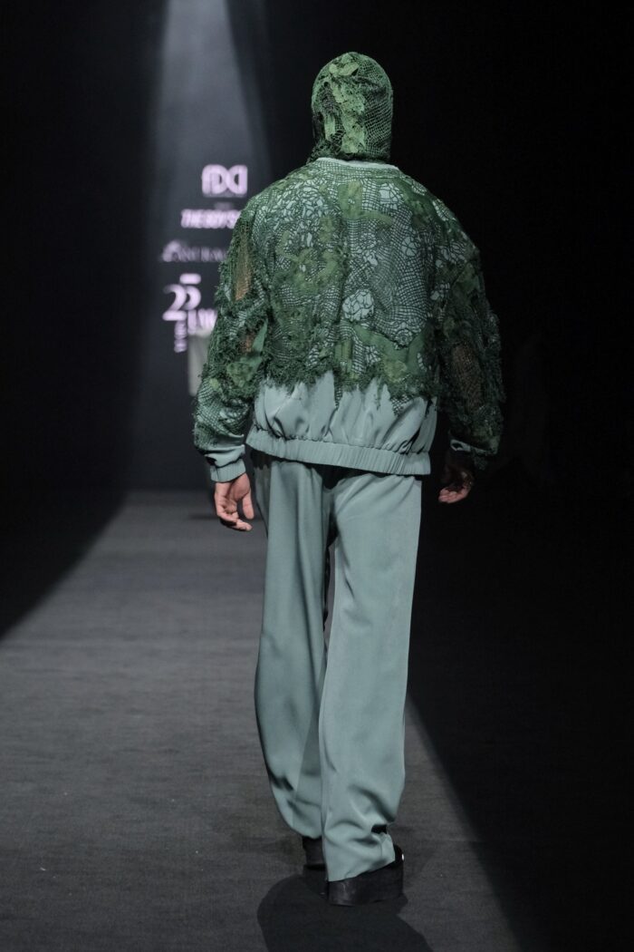 LFW25 14