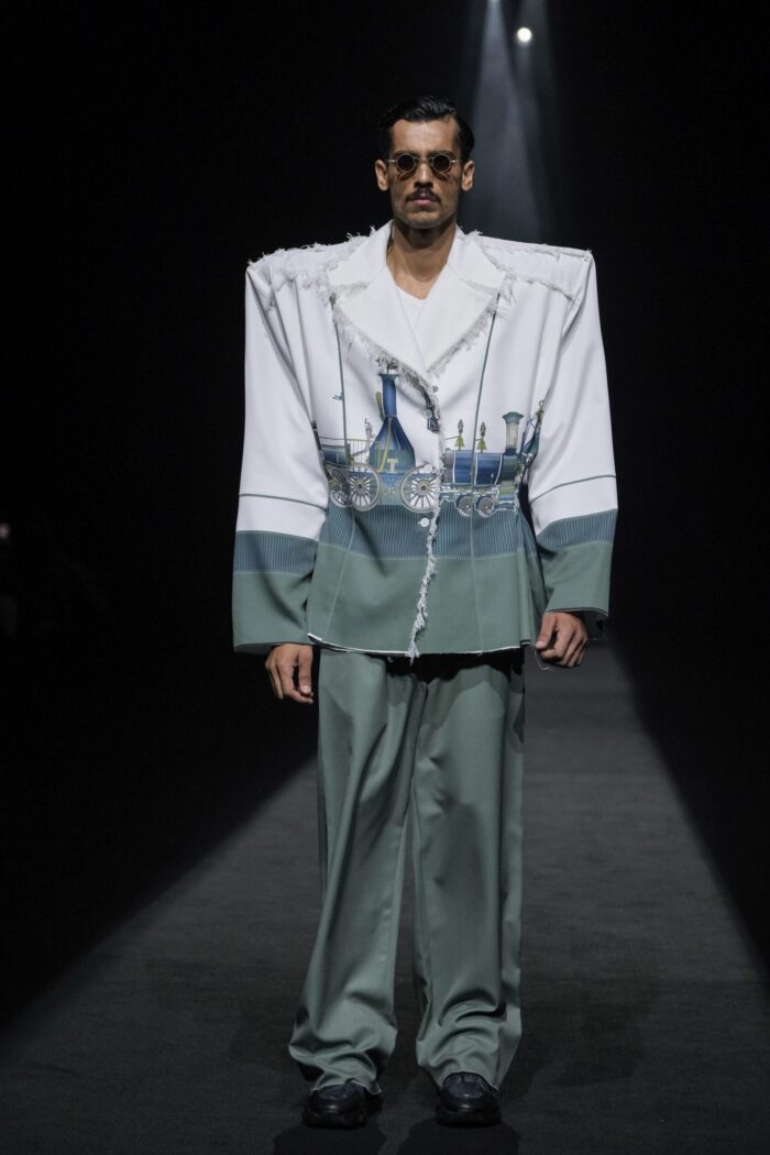LFW25 13
