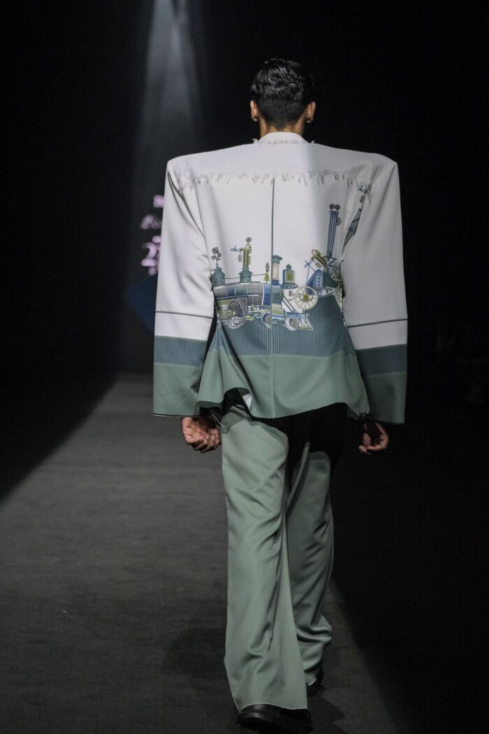 LFW25 13