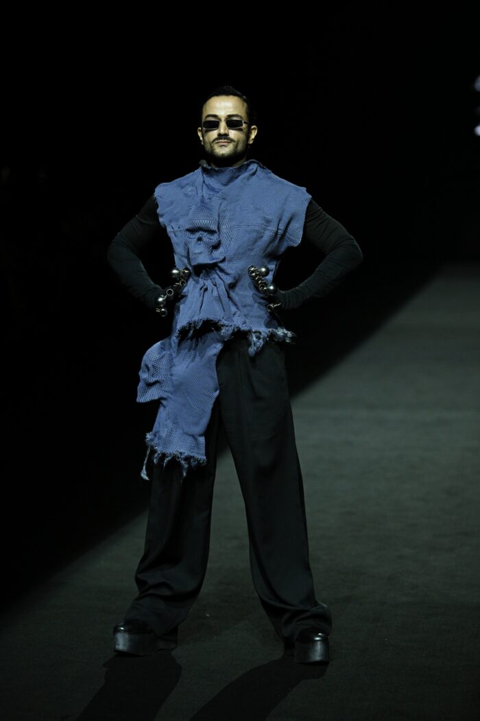 LFW25 1