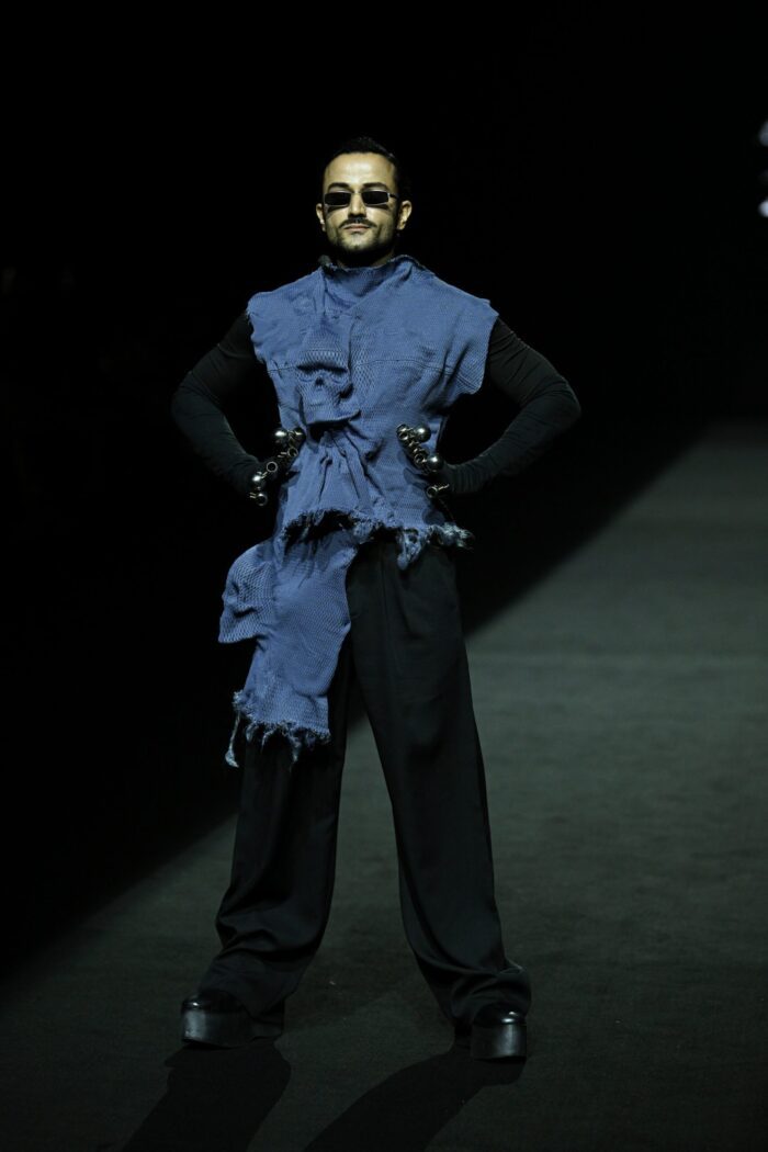 LFW25 1